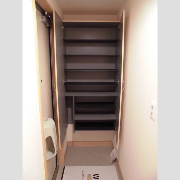 収納 (大型シューズBOX)