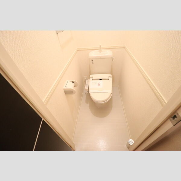 トイレ (温水洗浄便座)