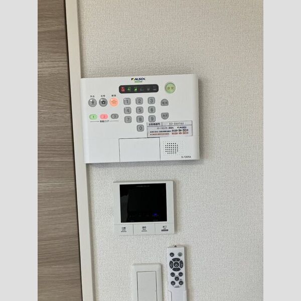 その他設備 (ALSOKホームセキュリティ標準搭載・モニタ付インターホン)
