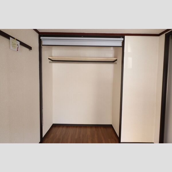 収納 (クローゼット)