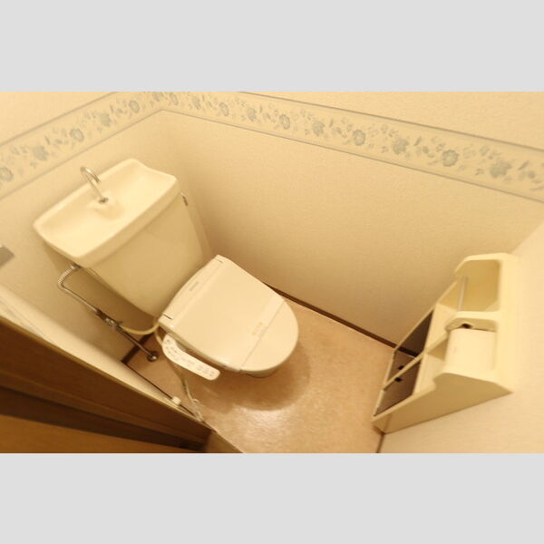 トイレ (温水洗浄便座)