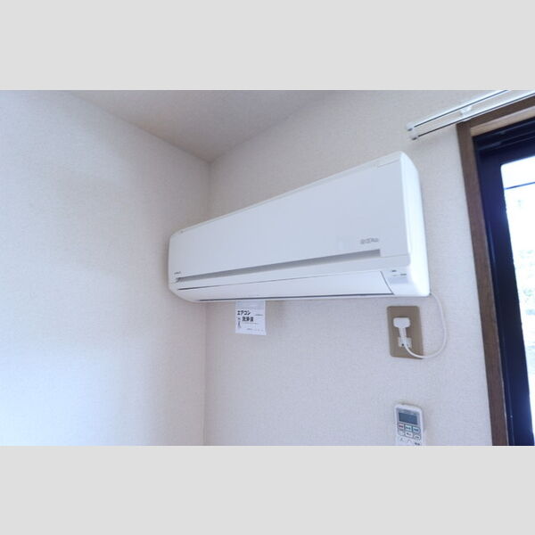 その他設備 (エアコン)