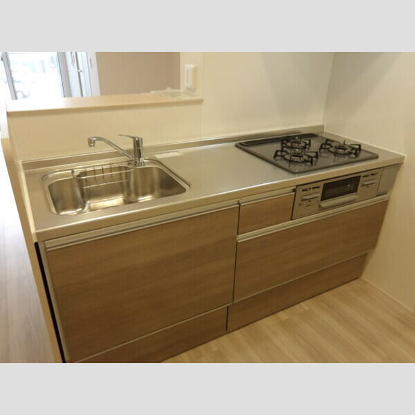 キッチン (対面式3口ガスコンロ付システムキッチン)