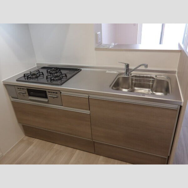 キッチン (対面式3口ガスコンロ付システムキッチン)
