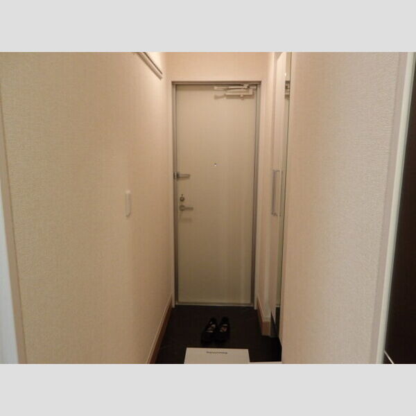 玄関 (玄関)