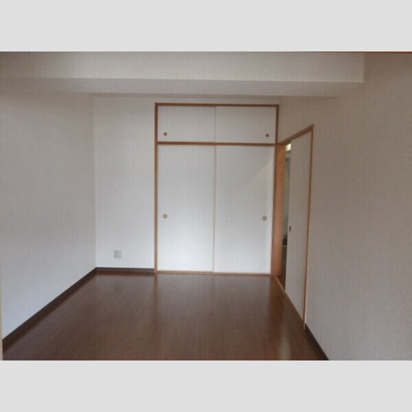 その他 (洋室)