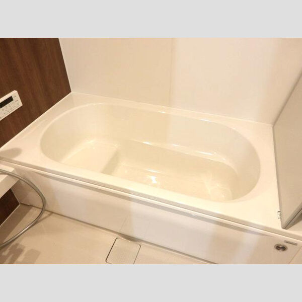 バス (追い焚き給湯機能付き浴室)
