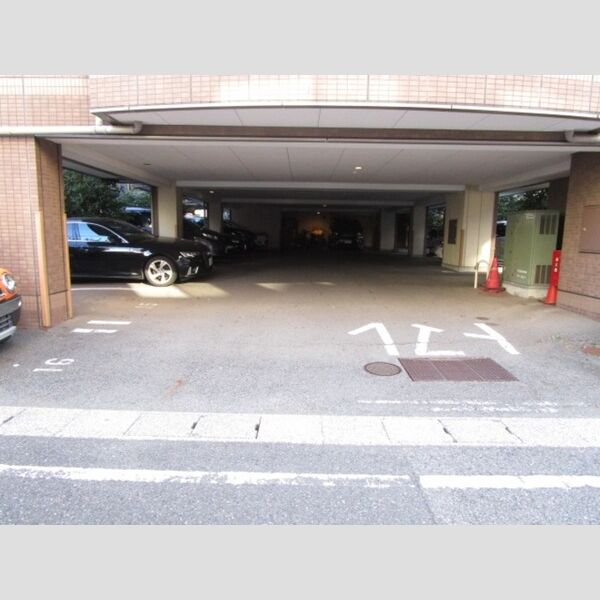 駐車場 (駐車場(要空き確認))