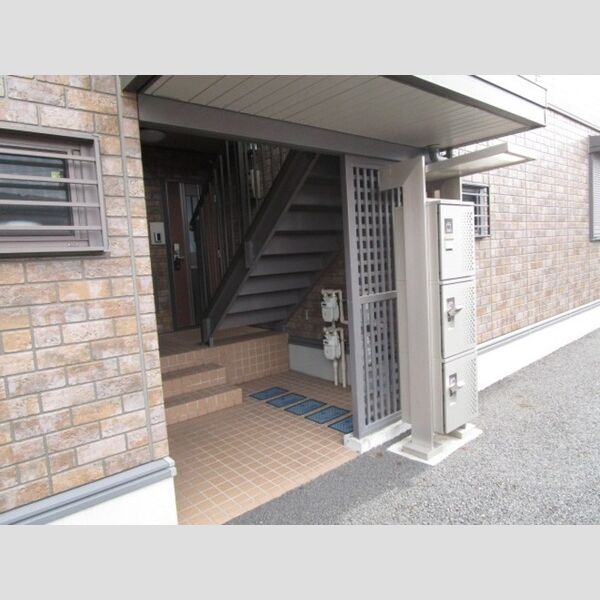 エントランス (エントランス)