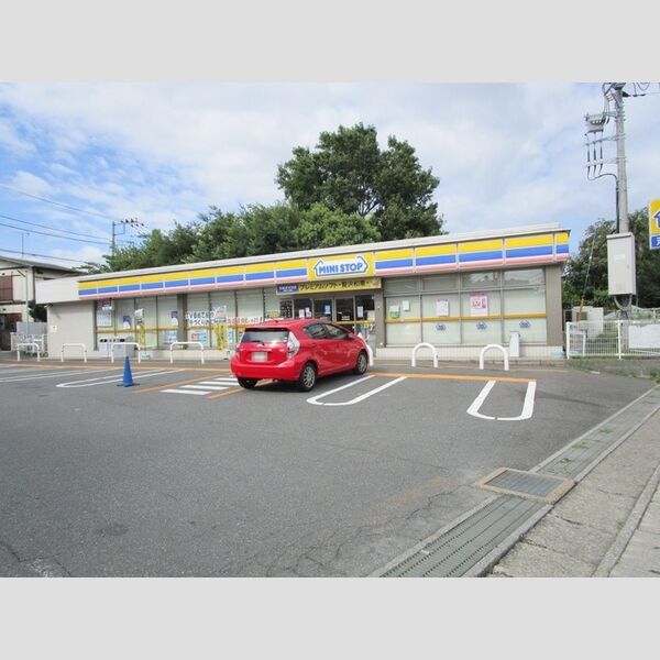 現地周辺 (ミニストップ市川若宮店)