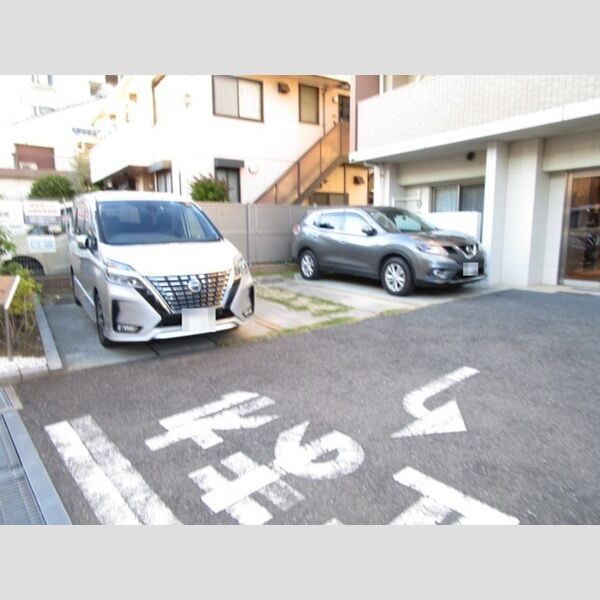 駐車場 (駐車場(要空き確認))