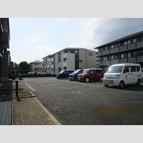 駐車場 (駐車場(要空き確認))