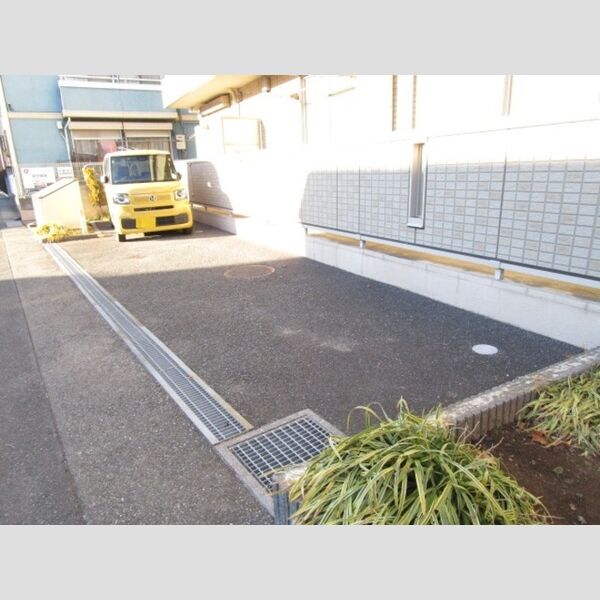 駐車場 (駐車場(要空き確認))