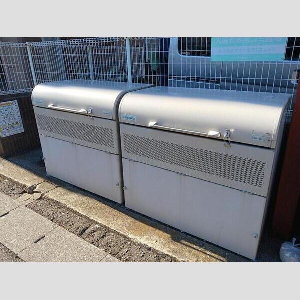 現地周辺 (入居者様専用ゴミストッカー)