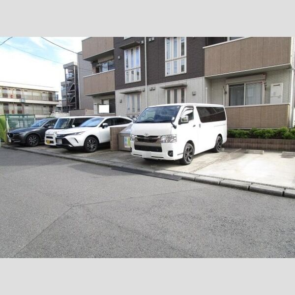 駐車場 (駐車場(要空き確認))