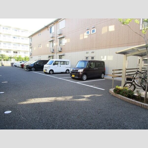 駐車場 (駐車場(要空き確認))