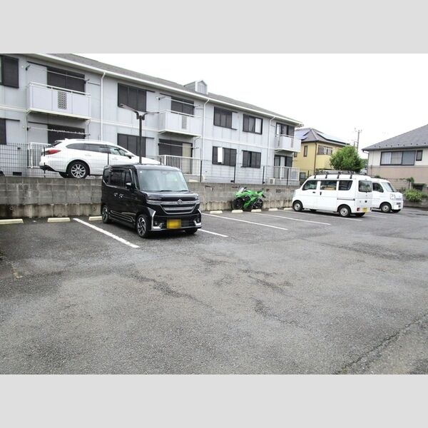 駐車場 (駐車場(要空き確認))