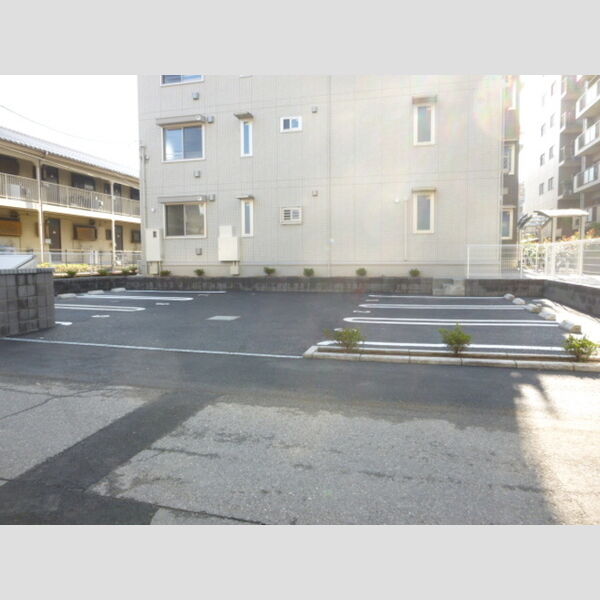 駐車場 (駐車場(要空き確認))