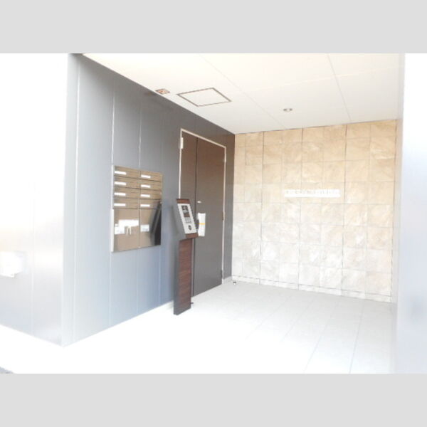 エントランス (オートロック付エントランス)