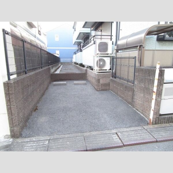 駐車場 (駐車場(要空き確認))