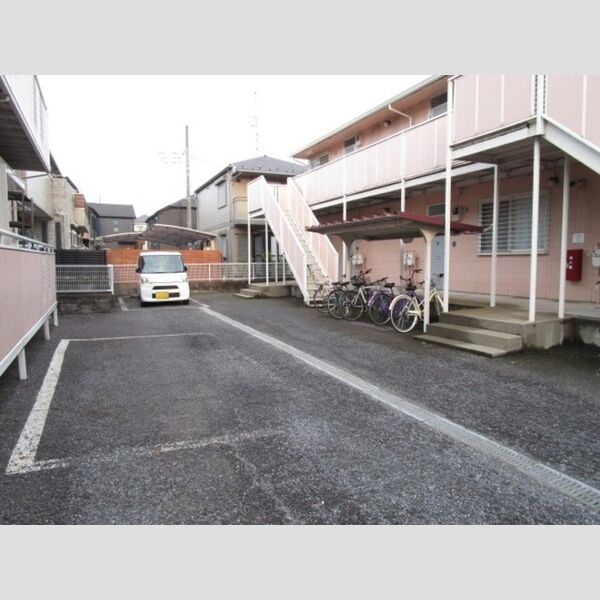 駐車場 (駐車場)