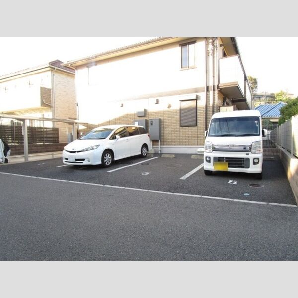 駐車場 (駐車場(要空き確認))
