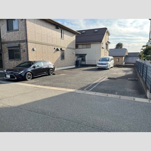 駐車場 (駐車場(要空き確認))