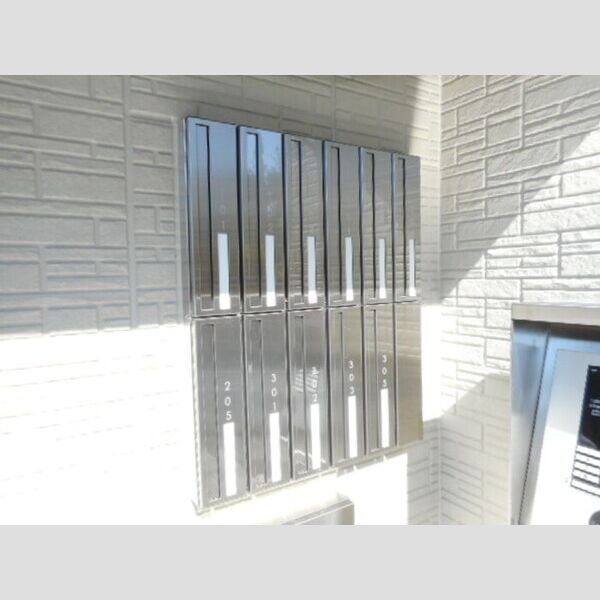 現地周辺 (ダイヤルロック式集合ポスト)