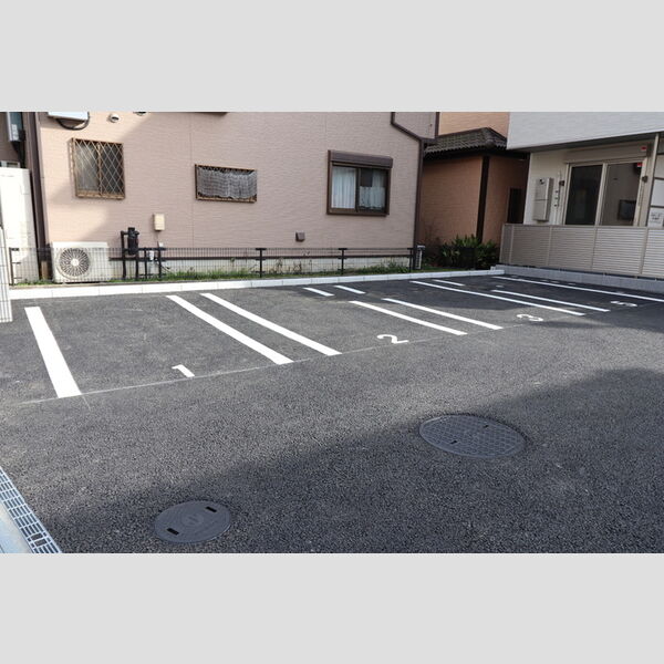 駐車場 (駐車場(要空き確認))