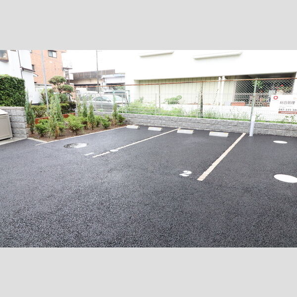 駐車場 (駐車場(要空き確認))