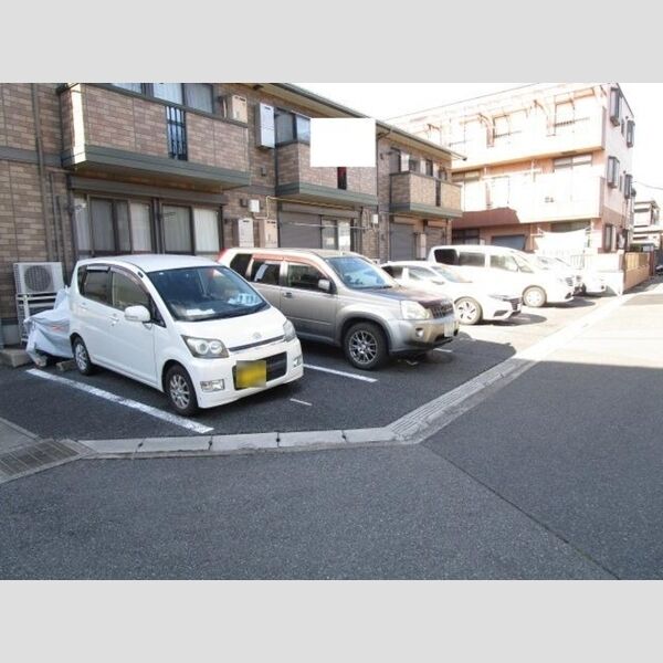 駐車場 (駐車場(要空き確認))