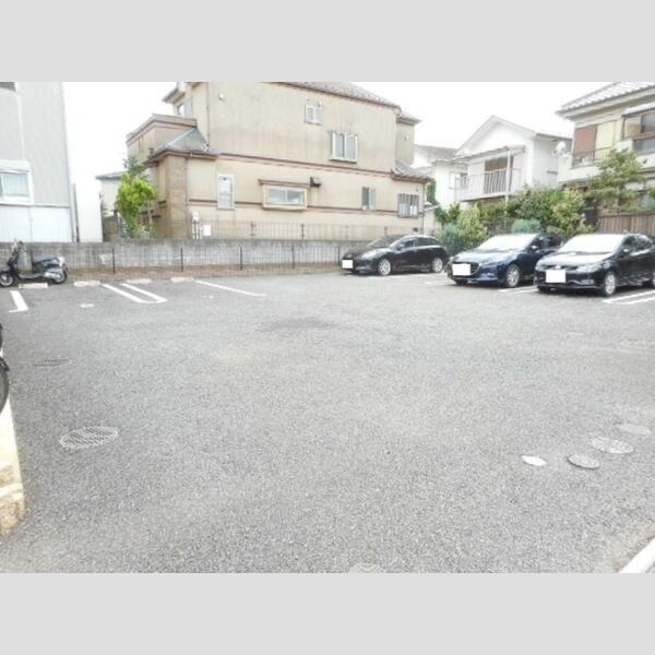 駐車場 (駐車場(要空き確認))