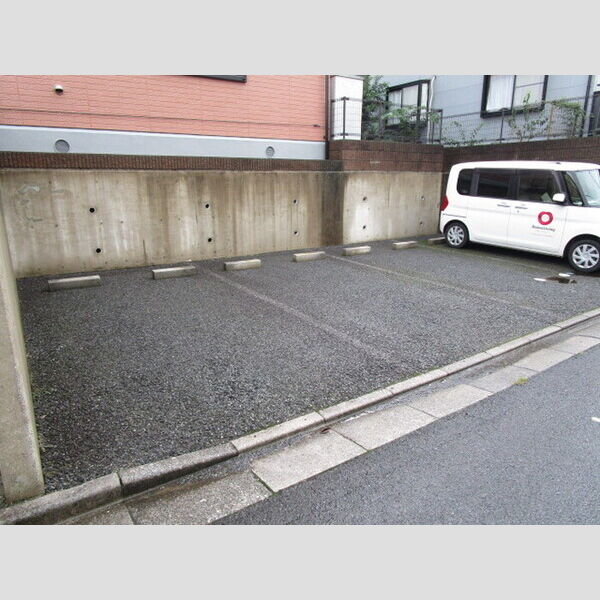 駐車場 (駐車場(要空き確認))