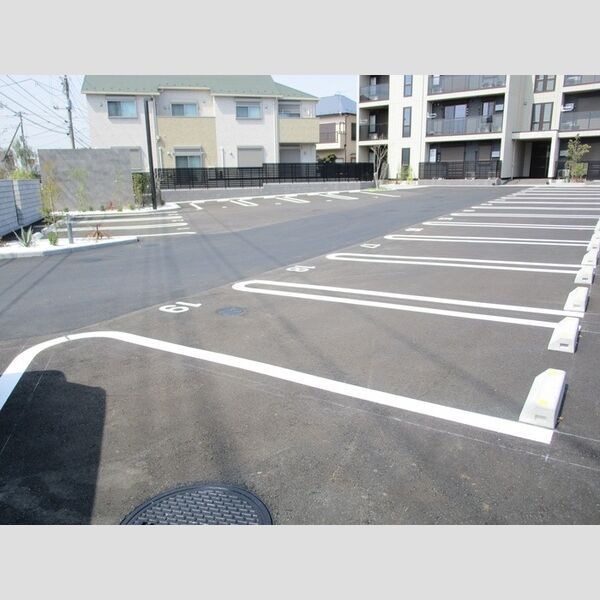 駐車場 (駐車場(要空き確認))