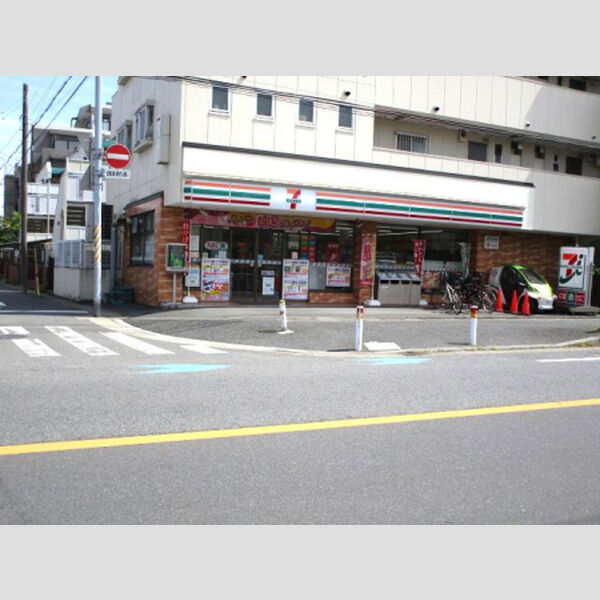 現地周辺 (セブンイレブン市川塩焼店)