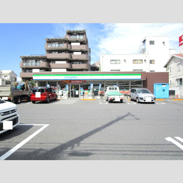現地周辺 (ファミリーマート市川二俣店(305m))