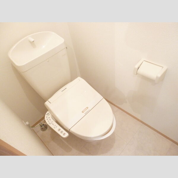 トイレ (温水洗浄暖房便座)