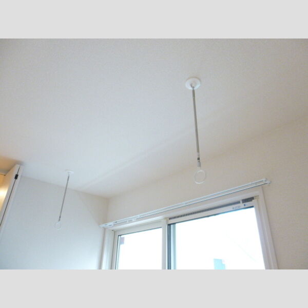 その他 (室内物干し)