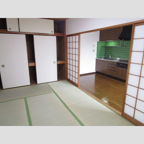 その他 (居室全景)