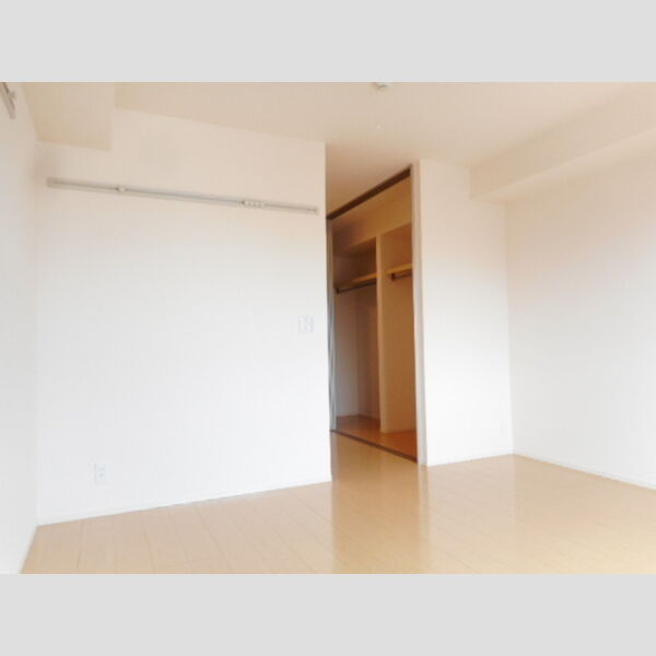 その他 (居室全景②)