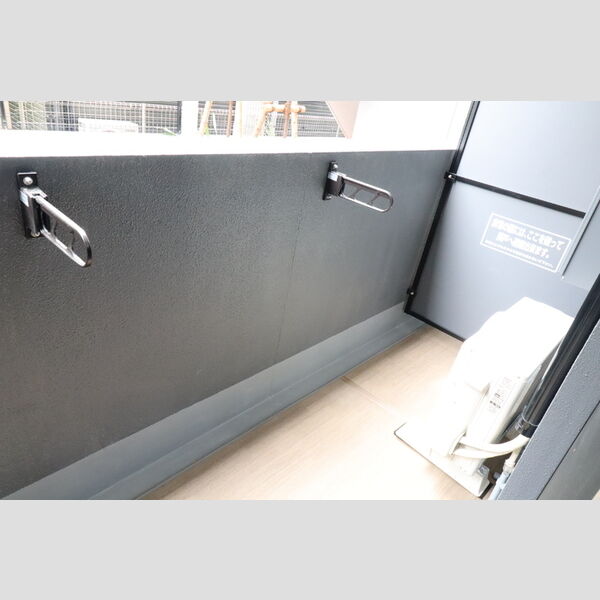 バルコニー・ベランダ (バルコニー)