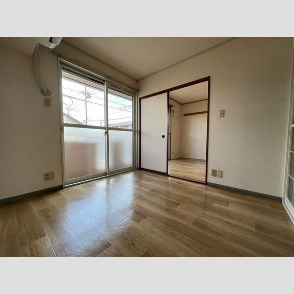 居室・リビング (洋室)