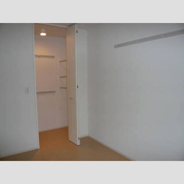 その他 (205室内⑥)