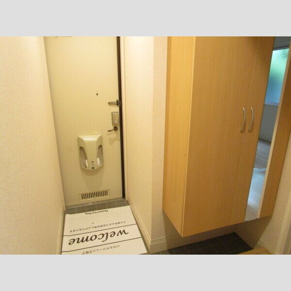 玄関 (玄関)
