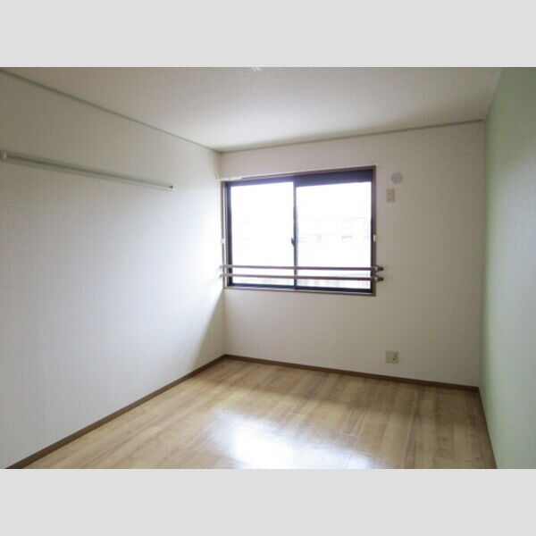 その他 (西側洋室)