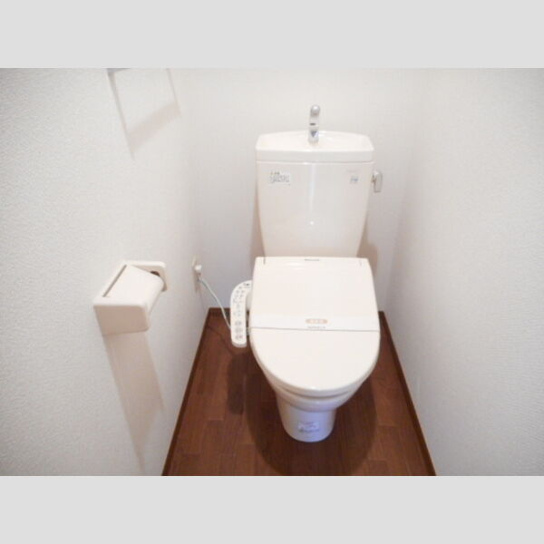 トイレ (温水洗浄暖房便座)