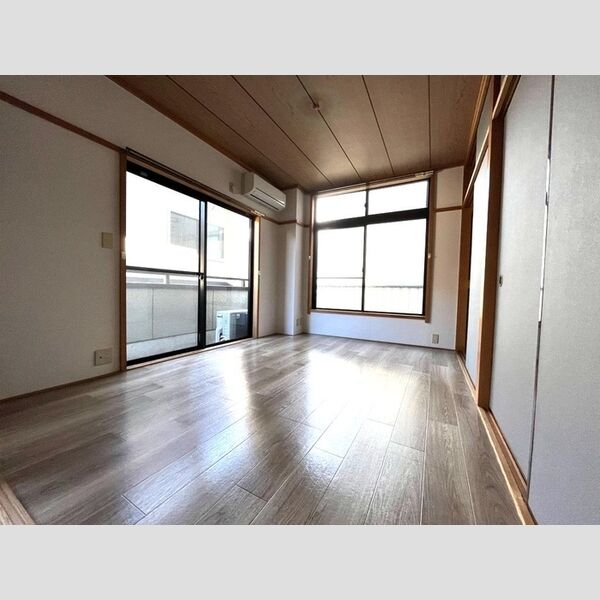 居室・リビング (洋室)