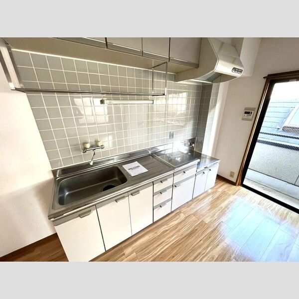 キッチン (キッチン)