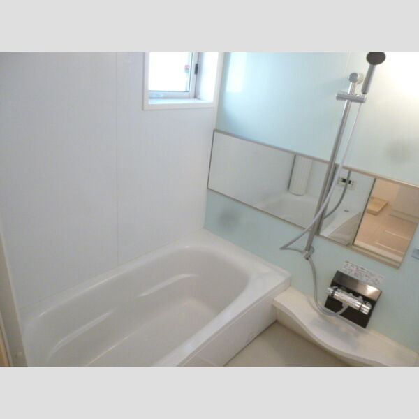 バス (1坪タイプ浴室(小窓付))