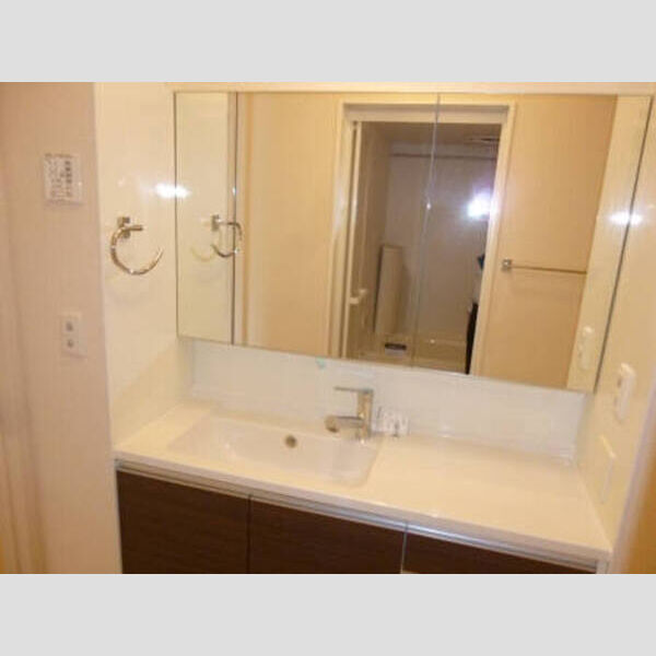 洗面所 (大型洗面化粧台(三面鏡,102))